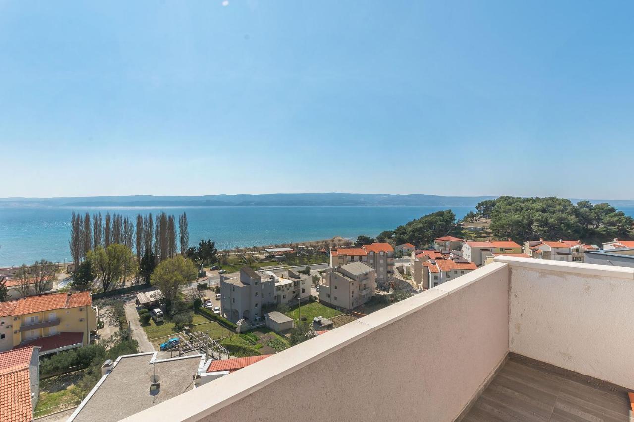 Apartments Ana Омиш Экстерьер фото